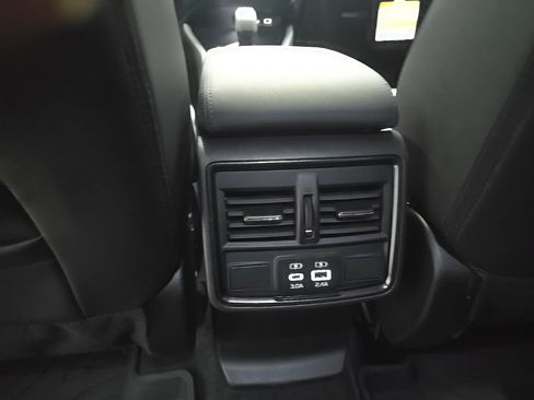 Certified 2025 Subaru Forester Limited w/ Popular Package #2 image 13