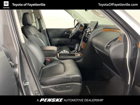 Used 2023 Nissan Armada SL w/ Captain's Chairs Package image 7