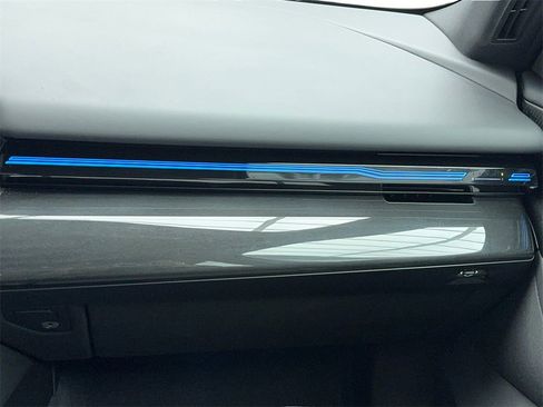 Used 2025 BMW 530i image 20