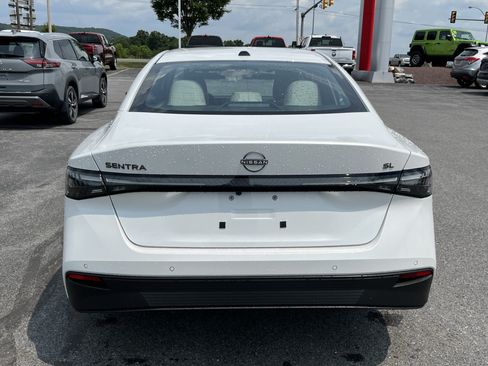 New 2026 Nissan Sentra SL FWD image 6