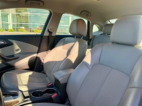 Used 2013 Buick Verano Convenience FWD image 10
