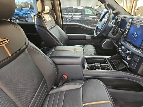 Used 2024 Ford F350 Platinum image 10