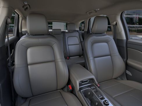 New 2026 Lincoln Corsair Premiere image 10