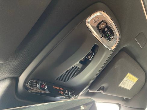 Used 2020 Volvo XC60 T5 Inscription w/ Protection Package Premier image 24