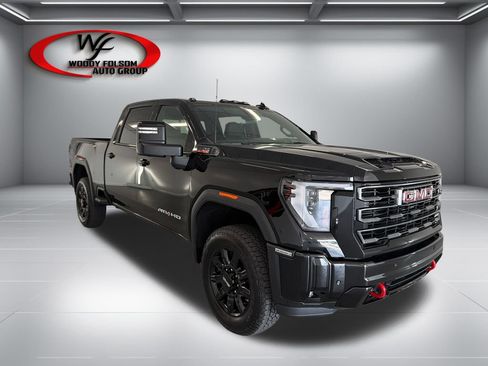New 2026 GMC Sierra 2500 AT4 w/ Technology Package AWD/4WD image 3