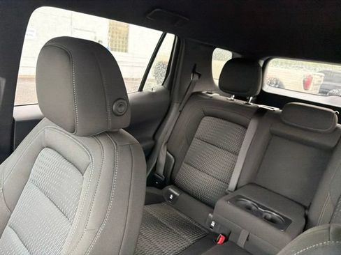 Used 2026 Chevrolet Equinox LT AWD/4WD image 54
