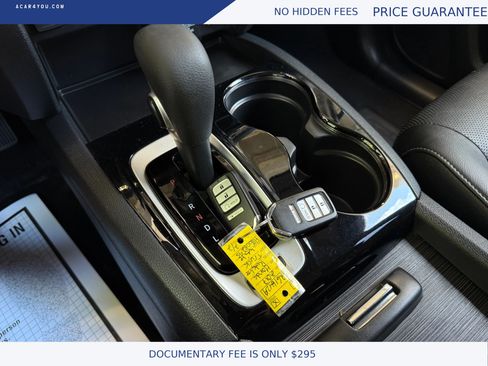 Used 2017 Honda Ridgeline RTL-E image 18
