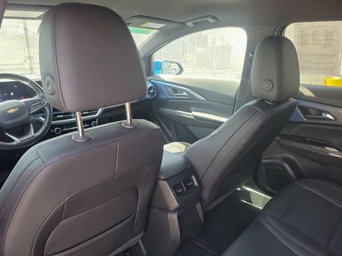 Certified 2024 Chevrolet Equinox EV LT FWD image 10