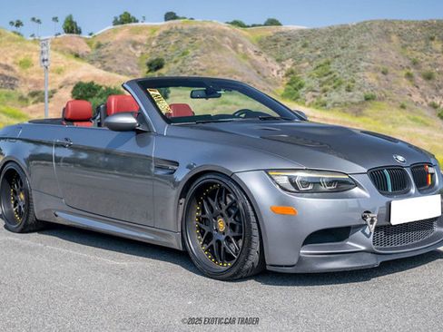 Used 2013 BMW M3 Convertible image 12