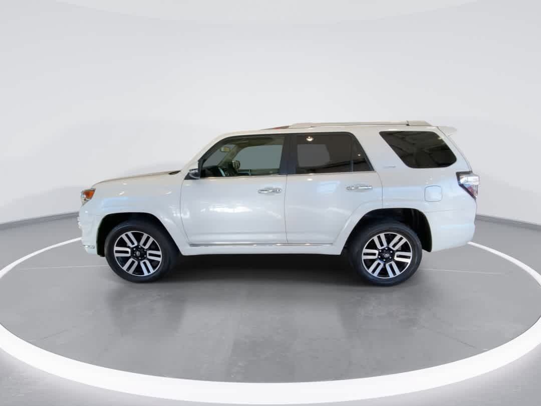 Used 2016 Toyota 4Runner Limited AWD/4WD image 5