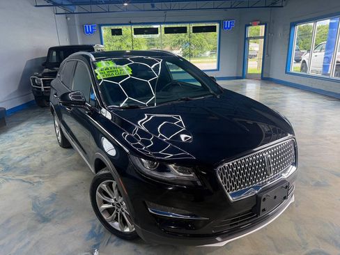 Used 2019 Lincoln MKC Select w/ Vista Value Package AWD/4WD image 7