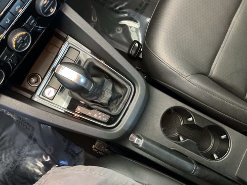 Used 2015 Volkswagen Jetta TDI SEL FWD image 21