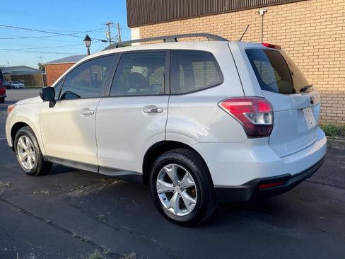 Used 2015 Subaru Forester 2.5i w/ Alloy Wheel Package AWD/4WD image 3
