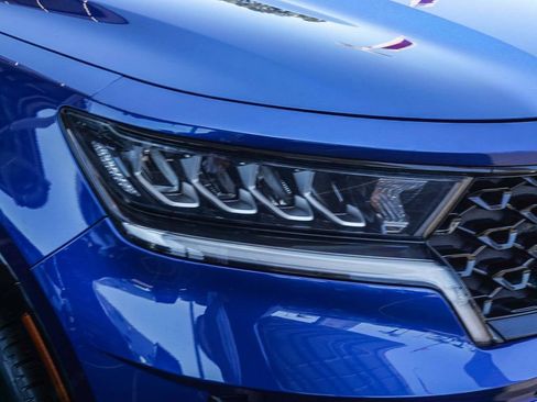Certified 2022 Kia Sorento S FWD image 11