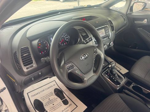 Used 2017 Kia Forte LX w/ LX Popular Package FWD image 15