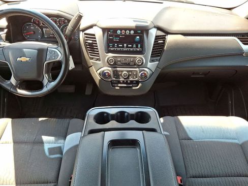 Used 2020 Chevrolet Suburban LS AWD/4WD image 11