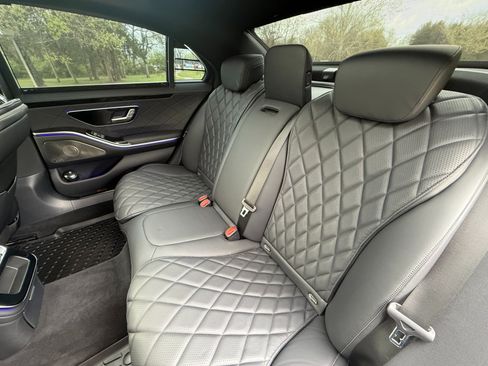 Used 2023 Mercedes-Benz S 580 4MATIC Sedan image 24