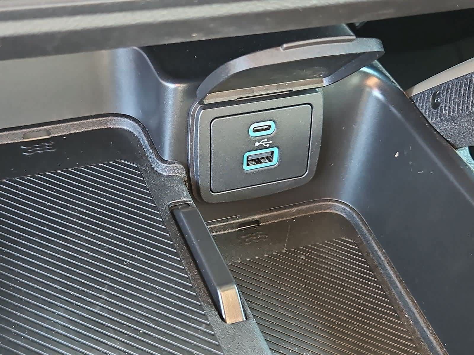 Used 2025 Ford Bronco Badlands AWD/4WD image 30