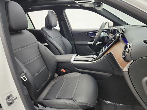 Certified 2026 Mercedes-Benz GLC 300 image 19