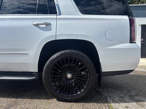Used 2016 GMC Yukon Denali w/ Open Road Package AWD/4WD image 10