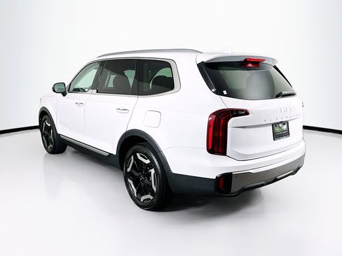 Used 2025 Kia Telluride S FWD image 5