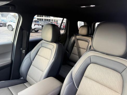 Certified 2025 Chevrolet Equinox LT w/ Convenience Package II AWD/4WD image 31