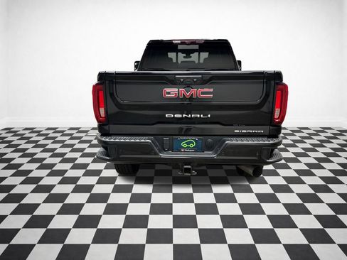 Certified 2022 GMC Sierra 2500 Denali w/ Denali Ultimate Package AWD/4WD image 8