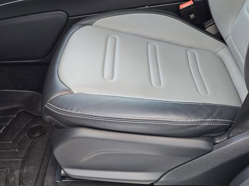 Certified 2025 Mercedes-Benz G 550 w/ Manufactur Interior Package image 16