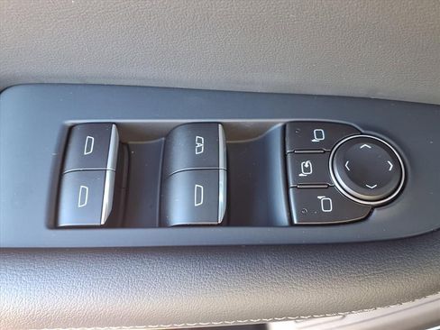 New 2026 Buick Enclave Avenir w/ Super Cruise Package image 11