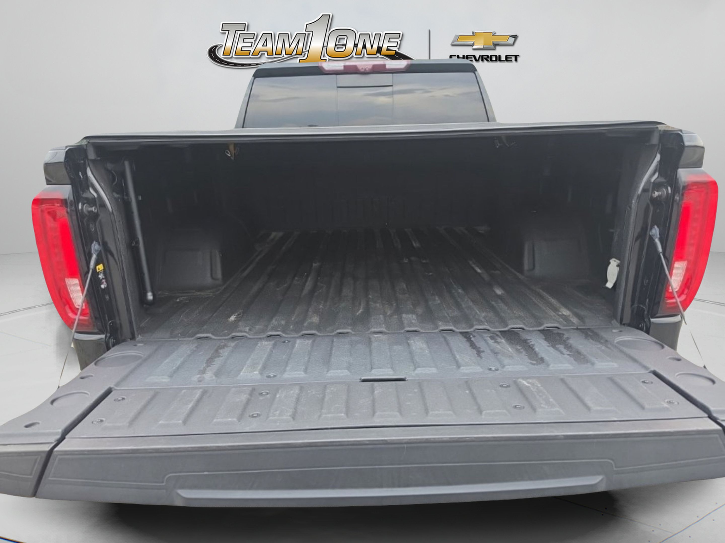 Used 2021 GMC Sierra 1500 AT4 w/ AT4 Value Package AWD/4WD image 10