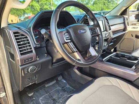Used 2020 Ford F450 Limited w/ FX4 Off-Road Package AWD/4WD image 25