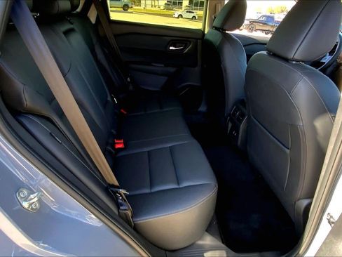 Used 2025 Nissan Rogue SL image 19