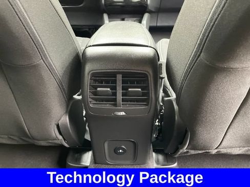 Used 2023 Ford Escape Active w/ Tech Pack #1 AWD/4WD image 32