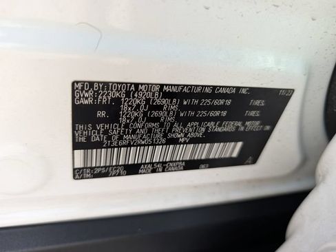 Used 2024 Toyota RAV4 XSE AWD/4WD image 38