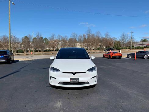 Used 2022 Tesla Model X image 16
