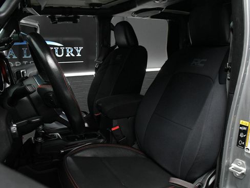 Used 2020 Jeep Gladiator Rubicon AWD/4WD image 24