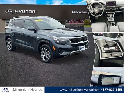 Used 2022 Kia Seltos EX