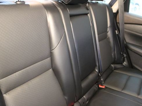 Used 2021 Nissan Rogue SV AWD/4WD image 13