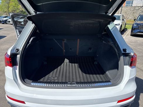 Used 2021 Audi Q3 2.0T Premium Plus w/ Premium Plus Package image 23