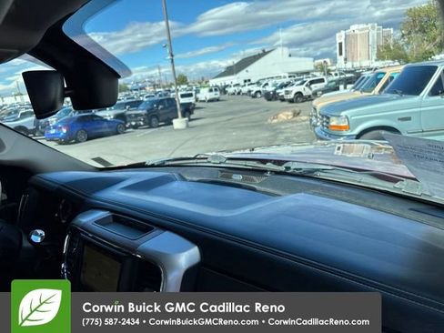 Used 2017 RAM 2500 Laramie w/ Convenience Group AWD/4WD image 39