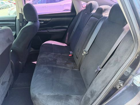 Used 2015 Nissan Altima 2.5 S w/ Power Driver Seat Package FWD image 9