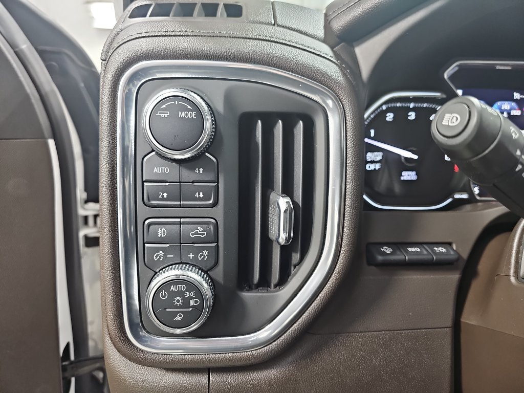Certified 2021 GMC Sierra 1500 Denali w/ Denali Ultimate Package AWD/4WD image 30