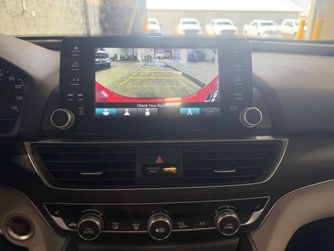 Used 2022 Honda Accord EX-L image 20