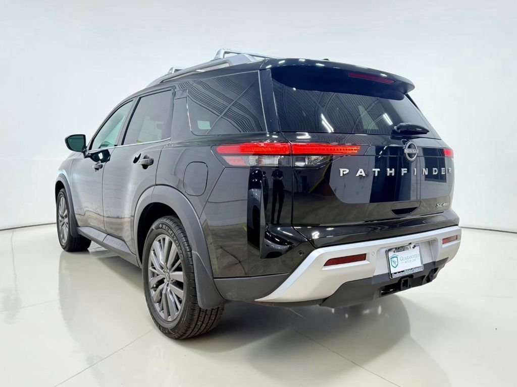 Used 2023 Nissan Pathfinder SL w/ SL Premium Package AWD/4WD image 17