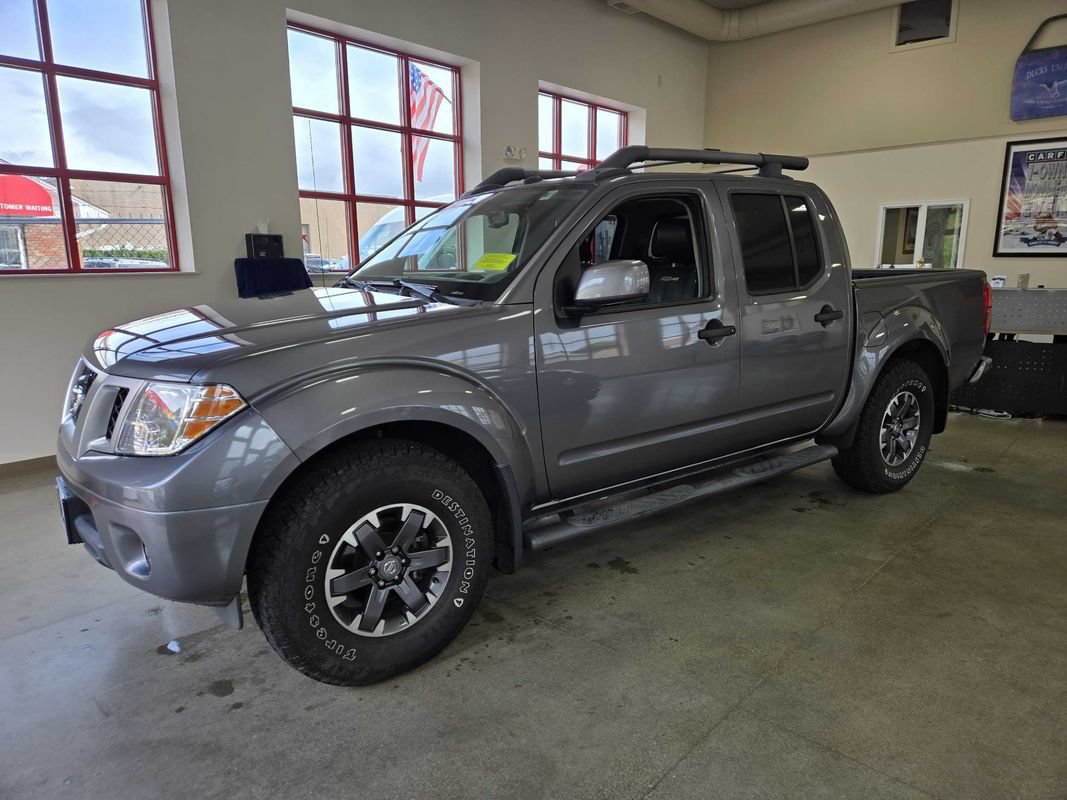Used 2020 Nissan Frontier PRO-4X AWD/4WD image 3