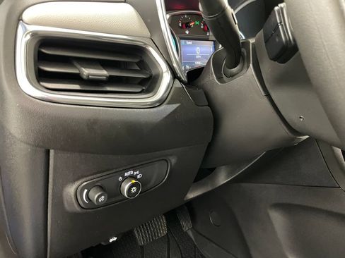 Certified 2024 Chevrolet Equinox LS w/ LS Convenience Package FWD image 24