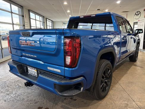 Used 2022 GMC Sierra 1500 Elevation image 2