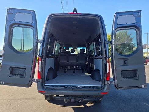 New 2026 Mercedes-Benz Sprinter 2500 image 17