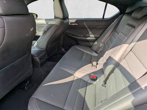 Used 2025 Lexus IS 350 F Sport w/ Navigation Package image 19