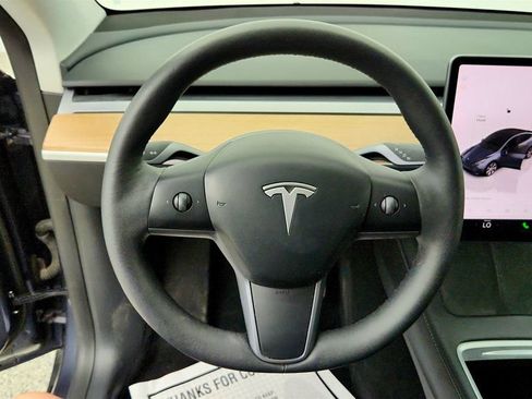 Used 2023 Tesla Model Y Long Range AWD/4WD image 13